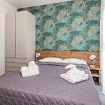 One Life Suites-5 By Interhome * بيبيوني