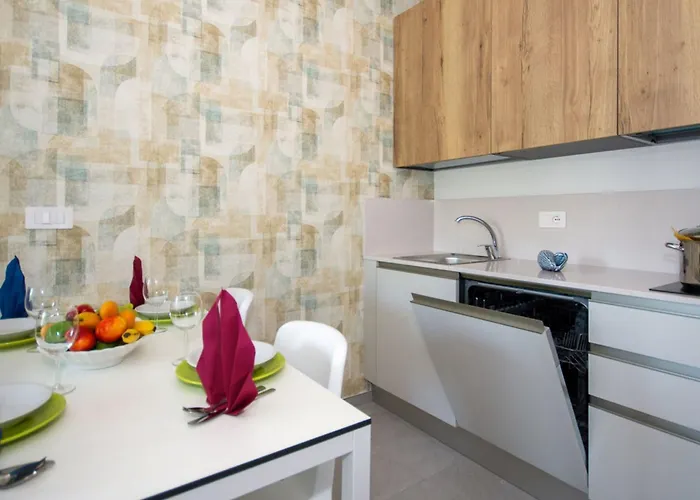 One Life Suites-5 By Interhome بيبيوني